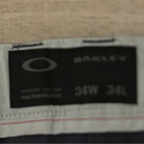 Oakley Tech Performance Pants Black Stretch 34x34 - Picture 3 of 4